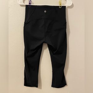Lululemon Train Times Cropped Leggings